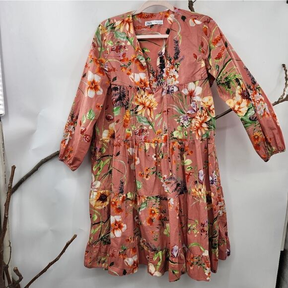 Zara Dresses & Skirts - Zara floral midi puff sleeve tiered poplin dress *bloggers favorite*